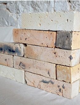 Beige gelbe Naturstein Optik Verblender Klinker Ziegel Riemchen Bricks Echtsteinwand Steinpaneele - Salzatal