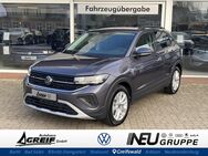 VW T-Cross, 1.0 TSI Life, Jahr 2024 - Greifswald