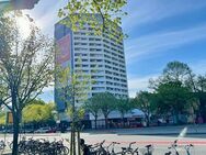Investieren im Herzen Hamburgs: Vermietete 1,5-Zimmer-Wohnung im 9.OG auf der Reeperbahn! - Hamburg