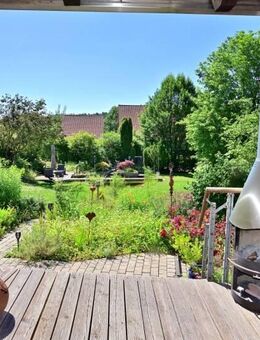 Idyllische, ruhige Bestlage: Freistehendes Einfamilienhaus mit großem Raumangebot - Neunkirchen (Sand)