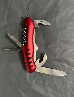 Vielseitiges Taschenmesser - Länge ca.10 cm - selten - von privat - kein Rost - Kassel