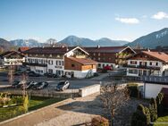 Zentral mit traumhaftem Bergblick - Exklusive Dachgeschoßwohnung - Bad Wiessee