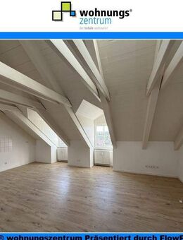 Frisch renoviert unterm Dach! 2-Zi.-Wohnung mit Wanne und Charme! - Dresden