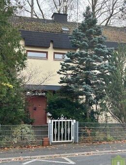 1A Wohnlage - Haus mit ELW und Doppelgarage - Bad Kissingen