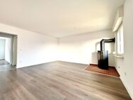 Großzügige 4,5 Zimmer Maisonette-Wohnung mit 140 qm, 2 Bädern und Kamin - Wangen