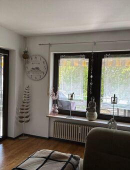 Familienfreundliche 41/2-Zimmer Maisonette-Wohnung mit Garten, Garage und Stellplatz - Weisweil