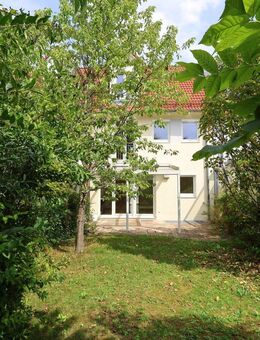 Ruhig gelegenes Niedrigenergie-Reihenhaus in sehr gefragtem Wohngebiet von Unterbiberg - Neubiberg