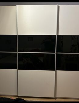 💚Toller Schlafzimmer Schrank Weiss/Schwarz, 3 Elemente mit 3 Schiebetüren💚 - Ottobrunn