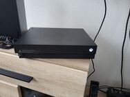 XBox One X - kaum gebraucht - Lauingen (Donau) Zentrum