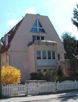 Schöne 2-Zimmer-Maisonette-Wohnung in Berlin Lichterfelde - Berlin