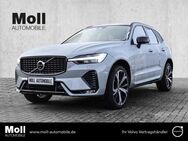 Volvo XC60, Ultimate Dark AWD B4 Diesel EU6d AD digitales, Jahr 2023 - Aachen