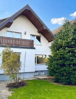 GROßE DOPPELHAUSHÄLFTE MIT GARTEN UND GARAGE IN GUTER LAGE VON DORTMUND-NETTE - Dortmund