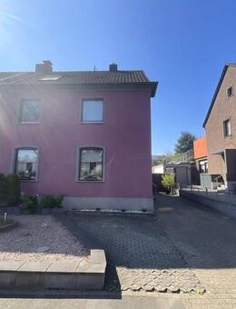 Perfekte Kombination - Zweifamilienhaus mit gemütlichem Garten in Oberhausen-Osterfeld/Rothebusch - Oberhausen
