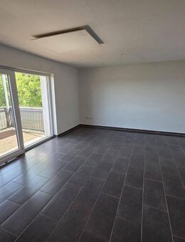 Moderne Wohnung im 1. Obergeschoß in Altforweiler - Überherrn