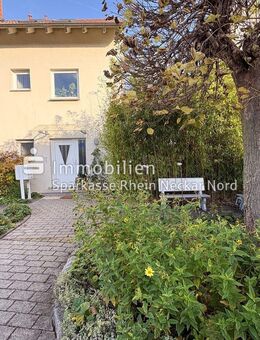 Mehr als Wohnen - stilvolle 3,5-Zimmer-Wohnung mit besonderem Extra - Ilvesheim