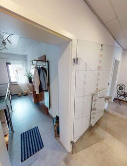 Ruhig gelegenes Zweifamilienhaus oder für die Großfamilie mit schöner Gartenanlage - Schwalbach