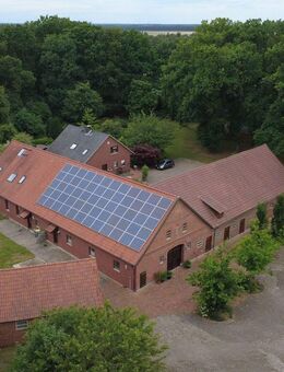 Repräsentative Hofanlage mit vielfältigen Nutzungsmöglichkeiten - Dickel