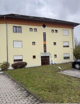 Schöne helle DG Wohnung mit Loggia - Plattling