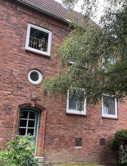 2,5 Zimmerwohnung mit großer Wohnküche und Balkon! - Kiel