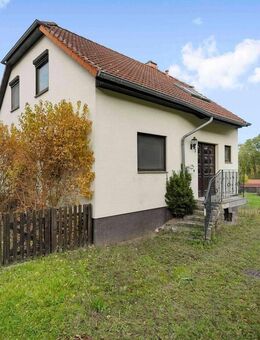 "Ruhig gelegenes Einfamilienhaus in zweiter Reihe - mit Potenzial zum Familienglück" - Sommersdorf (Sachsen-Anhalt)