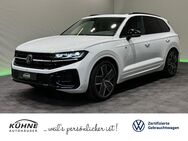 VW Touareg, 3.0 TDI R-Line |, Jahr 2023 - Torgau