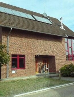 Gewerbeobjekt: Wohnen, Arbeiten & Genießen! Wohnhaus mit Büro und offener Halle - Elsdorf (Nordrhein-Westfalen)