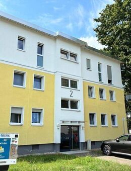 Frisch aufgestockt - Helle 3-Zimmer-Wohnung mit Einbauküche in der 2. Etage - Dortmund