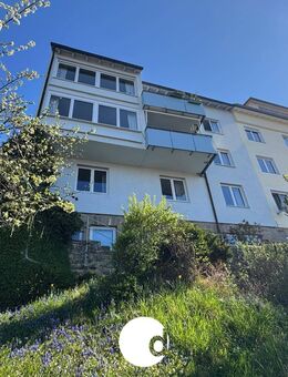 Dreifamilienhaus in begehrter Aussichtslage von Stuttgart-Nord - Stuttgart