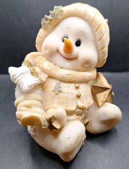 Schneemann Kunststoff Höhe 12cm Breite 9,50cm beige Weihnachten Christmas - Essen