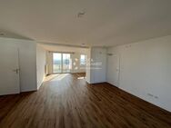 Großzügig, modern, mit zwei Balkonen - renovierte 5-Zimmer-Wohnung (M26L5) - Kitzingen