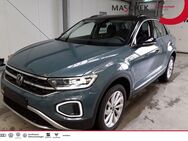 VW T-Roc, 2.0 TDI Style Anschlus, Jahr 2023 - Wackersdorf