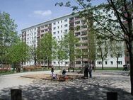 3-Raum-Wohnung mit Balkon und Aufzug - Chemnitz