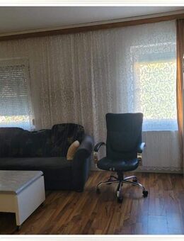 Wohnung mit guter Verkehrsanbindung in Roth - Roth (Bayern)