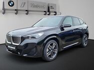BMW iX, 1 eDrive20 M SPORT ParkAss, Jahr 2024 - Eggenfelden
