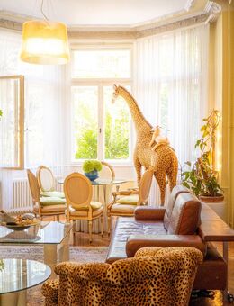 Exklusive Etagenwohnung mit Originalstuck, Holzkamin und romantischem Garten zur Mitbenutzung - Baden-Baden