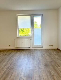 Balkon - schöne Weitsicht - 2-Raum-Wohnung in Geyer! - Geyer