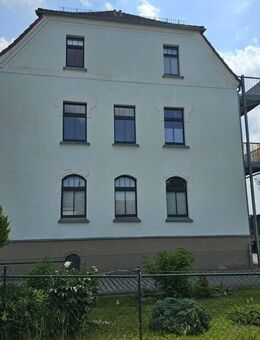 Exklusive 2-Zimmer-Dachgeschosswohnung in Zwickau zu verkaufen - Zwickau