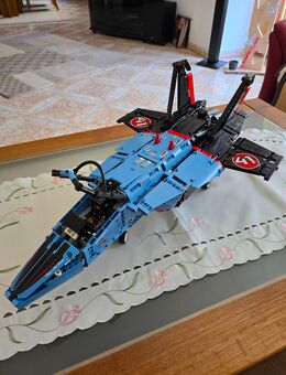 LEGO® Technic 42066 Air Race Jet - Essen