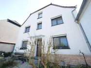 Einfamilienhaus mit viel Potenzial - weitläufiger Garten und naturnaher Lage - Altenbeken