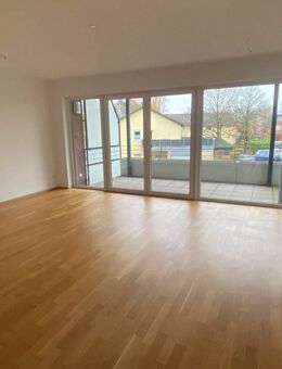 Barierrearme, bezugsfertige 3- Zi.Wohnung mit Balkon und Lift in beliebter Wohnlage - Düsseldorf