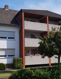 Gepflegtes Mehrfamilienhaus mit 6 Einheiten - Voll vermietetes Investment in guter Lage - Osnabrück