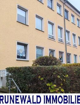 Bezugsfreie 2-Raum-Wohnung mit Einbauküche. - Eisenberg (Thüringen)