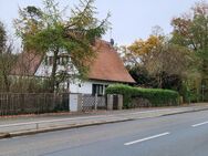 Bauplatz in Nürnberg mit Altbestand ( Abbruch ) - Nürnberg