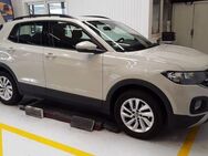 VW T-Cross, 1.0 TSI Life BLIND SPOT, Jahr 2023 - Markdorf