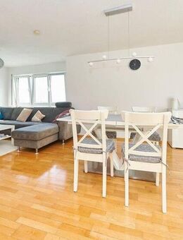 Zuhause mit Wow-Faktor - moderne Maisonette mit Sonnenterrasse! - Freiberg (Neckar)