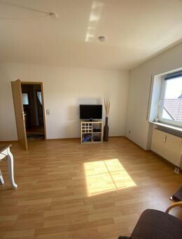 2 Zimmer Wohnung in Weiden zu vermieten ab 01.10.2025 - Weiden (Oberpfalz)