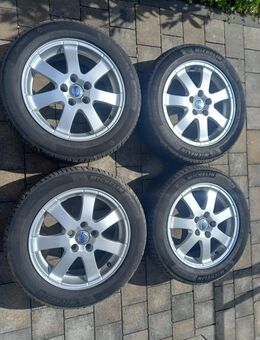 4 x Volvo-Felgen (V50) mit gebrauchten Sommerreifen - Lippstadt
