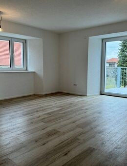2-Zimmer OG Wohnung im Neubau-Standard mit Küche und Balkon! - Emmingen-Liptingen