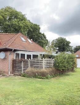 Ausgebauter Bungalow auf großem Grundstück - Friesoythe