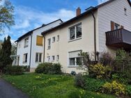 Kernsanierte 3-Zimmer Wohnung am grünen Hügel! Mit Balkon und Einbauküche! - Bayreuth